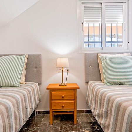 Carvajal Luxury Apartments - Free Parking Fuengirola Ruang foto