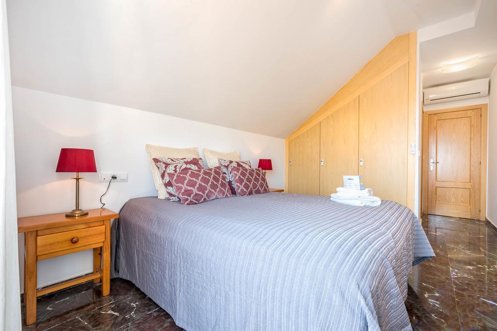 Carvajal Luxury Apartments - Free Parking Fuengirola Bagian luar foto
