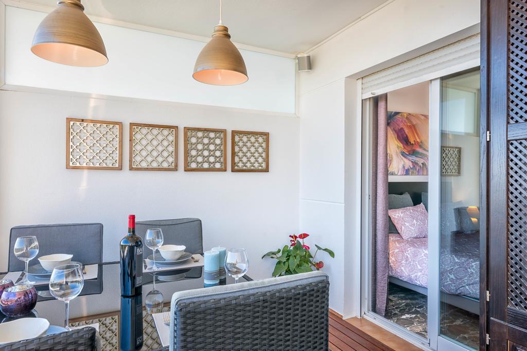 Carvajal Luxury Apartments - Free Parking Fuengirola Bagian luar foto